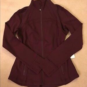 NWT Lululemon Define Bordeaux Drama 8